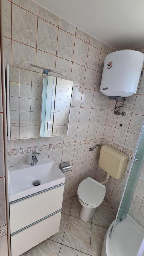 Apartman Ivanka Lägenhet Vir Exteriör bild